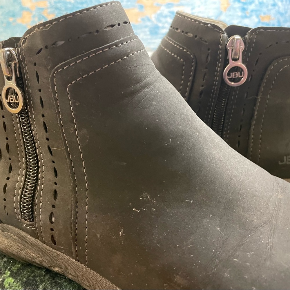 JBU by Jambu Women's Ladies' Juno Round Toe Winter Ankle Boots  Black SIZE 6.